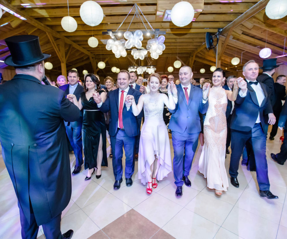 Bal Charytatywny Fundacji Twoja Rodzina. Goście bawili się do białego rana. Zobacz, kto przyszedł