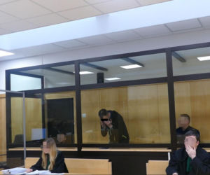 Skatowany i przypalany 6-letni Maksio umierał w męczarniach. „Zamiast domu urządzono mu salę tortur”