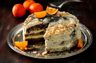 Tort makowy nie tylko na święta – sprawdzony przepis, który zawsze robi wrażenie