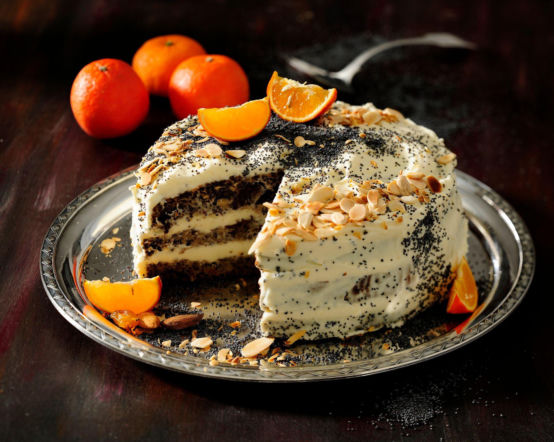 Tort makowy nie tylko na święta – sprawdzony przepis, który zawsze robi wrażenie