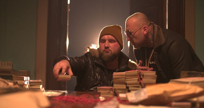 Popek x Sobota x Matheo: pieniądze i piękne kobiety w teledysku Nie zmienię się. ZDJĘCIA