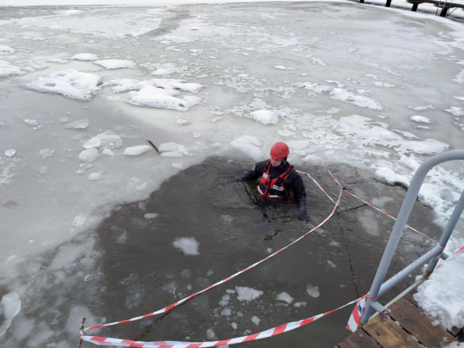 ćwiczenia podlodowe