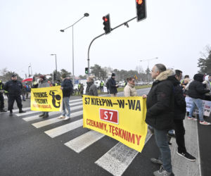 Mają dość korków, chcą buspas. W godzinach szczytu protestowali na pasach