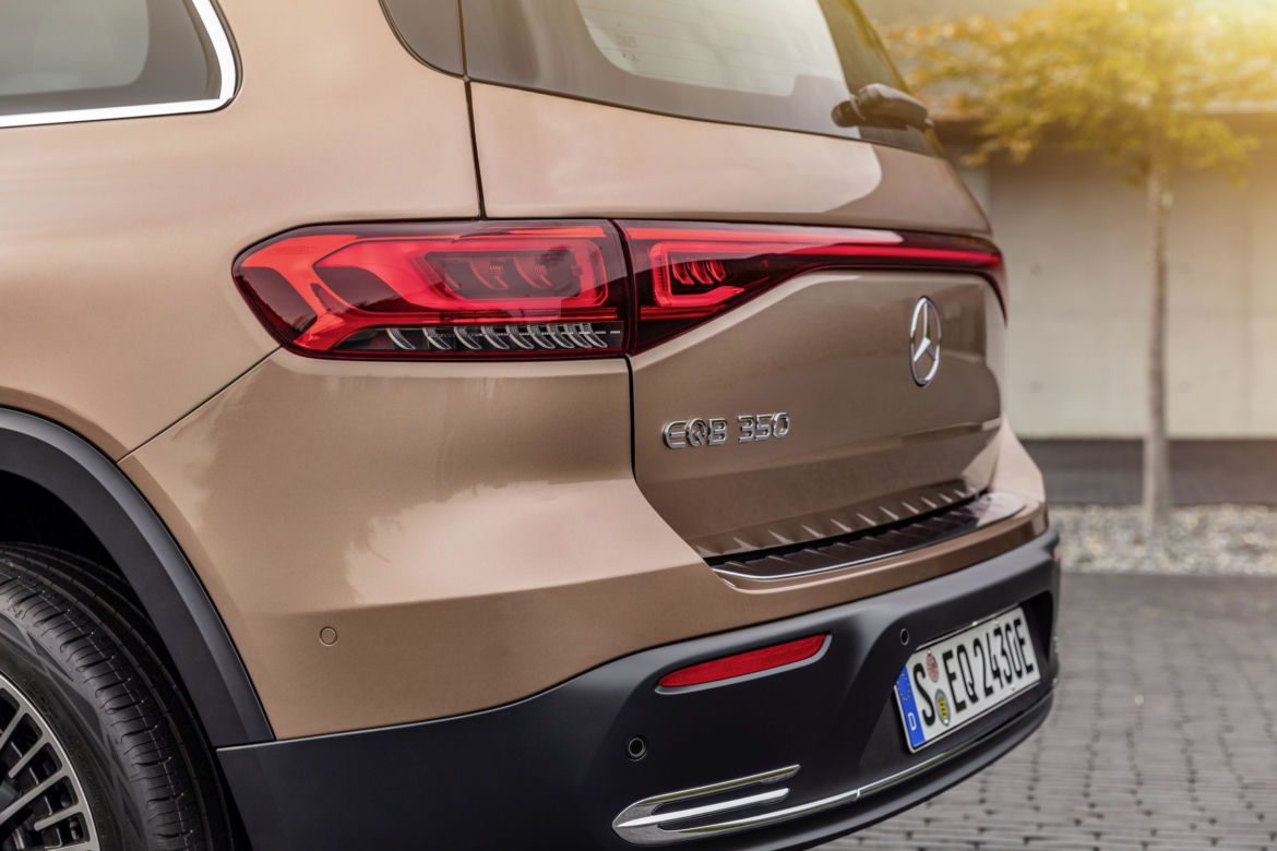 Mercedes EQB (2022)