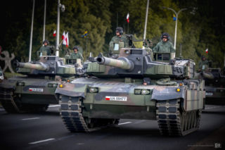 Pancerna pięść na defiladzie 2026. Od Leopardów 2 do K2 i Abramsów