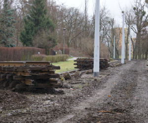 Remont torowiska na ul. Perłowej w Bydgoszczy. Prace nabierają tempa!
