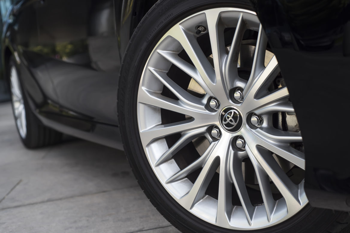 Toyota Camry 2.5 Hybrid Dynamic Force 218 KM e-CVT Executive