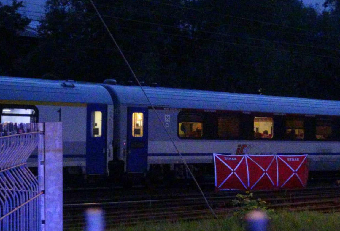 Tragedia na torach. Pieszy zginął zmiażdżony przez pociąg