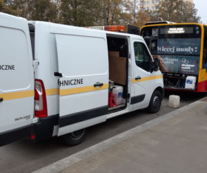 Panika w autobusie. Jedna osoba zabrana do szpitala