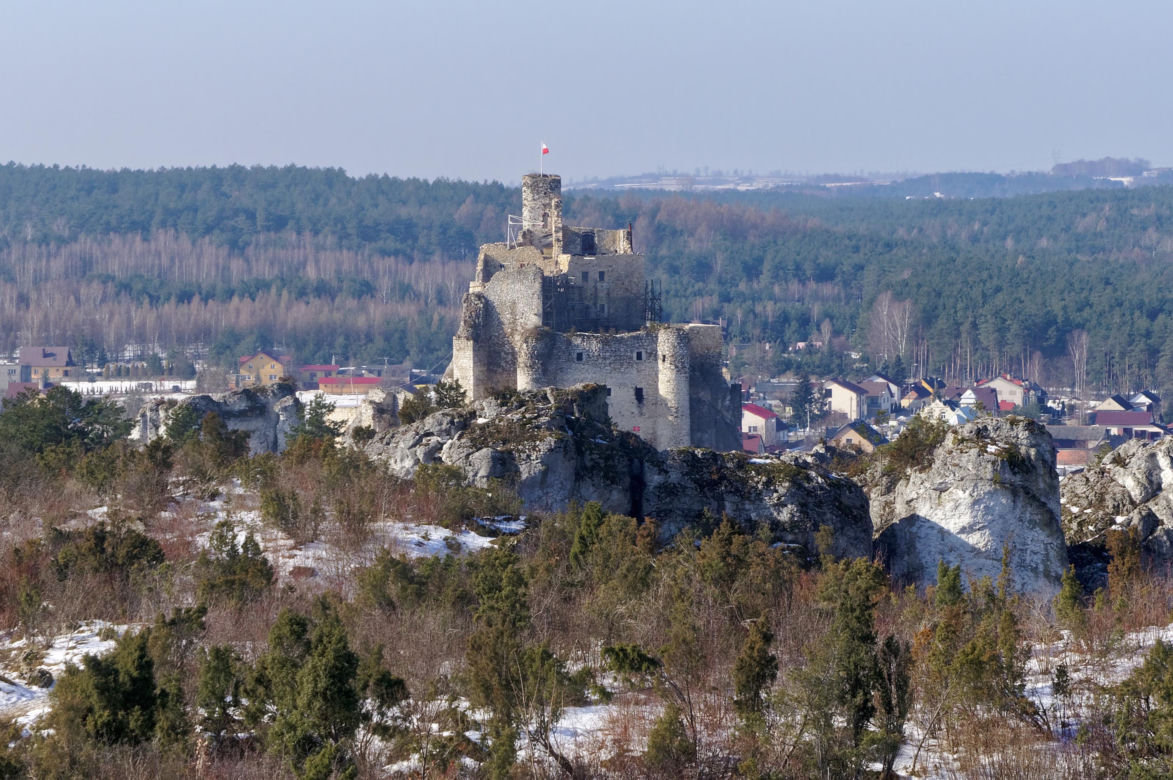 Zamek w Mirowie - zdjęcia. Zobacz średniowieczny zamek ze szlaku Orlich Gniazd