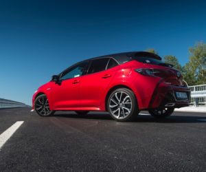 Toyota Corolla Hatchback 2.0 Hybrid 180 KM e-CVT Selection