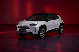 Toyota Yaris Cross GR Sport. Znamy polskie ceny rasowego mieszczucha