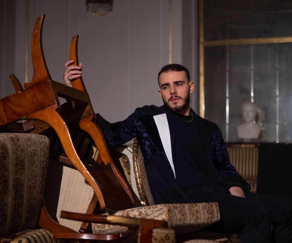 Krystian Ochman nie chciał jechać na Eurowizję. Dlaczego zmienił zdanie? [TYLKO U NAS]