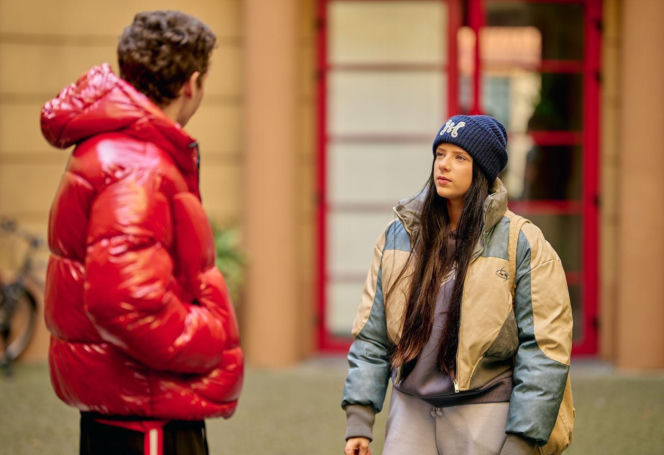 "Na Wspólnej", odcinek 4170: Julka martwi się o Kosmę, a o jego zniknięcie obwinia Leona