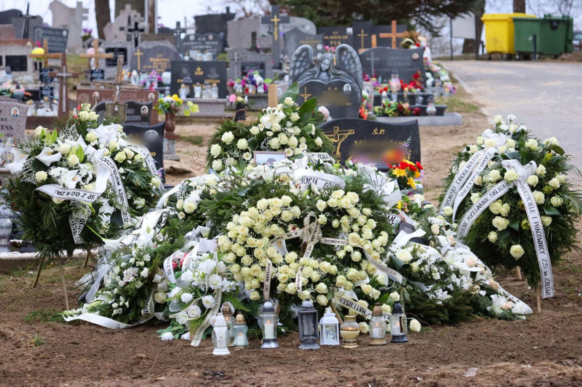Tragiczny wypadek pod Dobrzykami. Mateusz zginął 400 metrów od domu