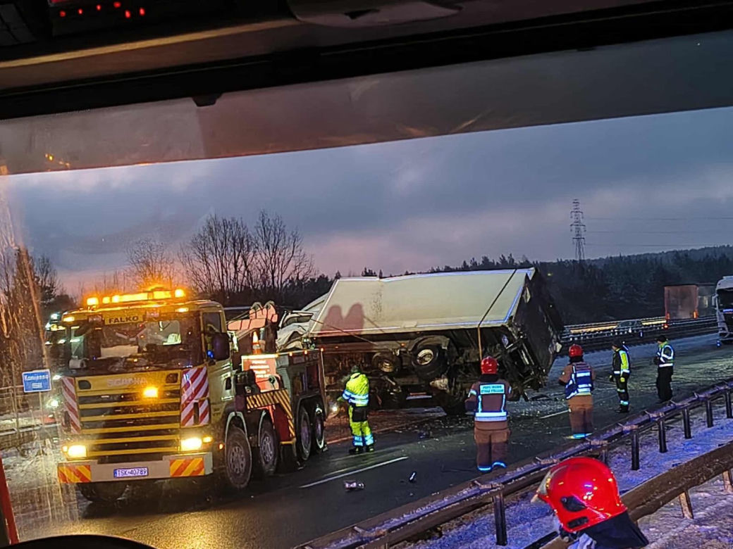Zablokowana droga S7 w Skarżysku-Kamiennej