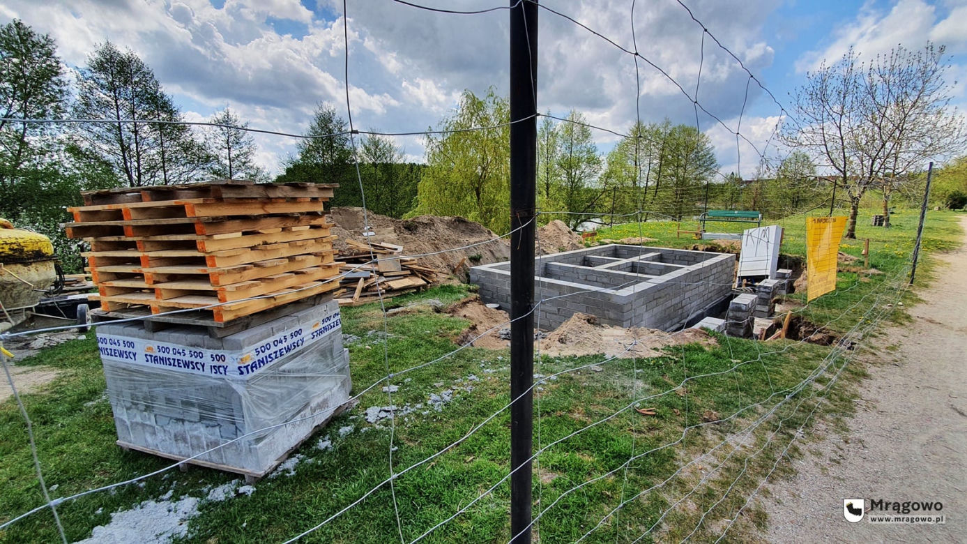 Mazurska Pętla Rowerowa. Budowa miejsca obsługi rowerzystów i dwóch wież widokowych w Mrągowie