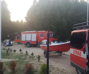 Tragedia nad jeziorem w powiecie świeckim. Utonął 20-letni mężczyzna [ZDJĘCIA]