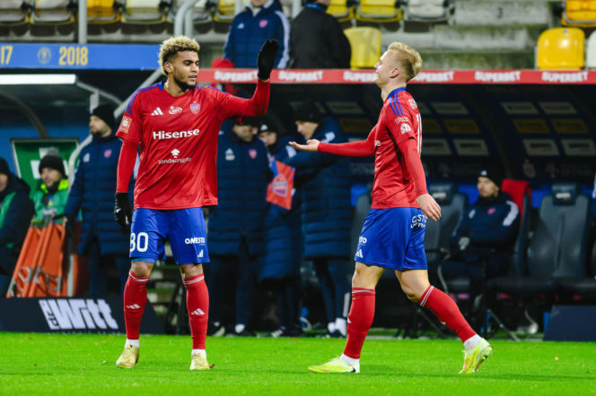 Arka Gdynia - Raków Częstochowa, zdjęcia kibiców i piłkarzy z meczu 17. kolejki PKO BP Ekstraklasy