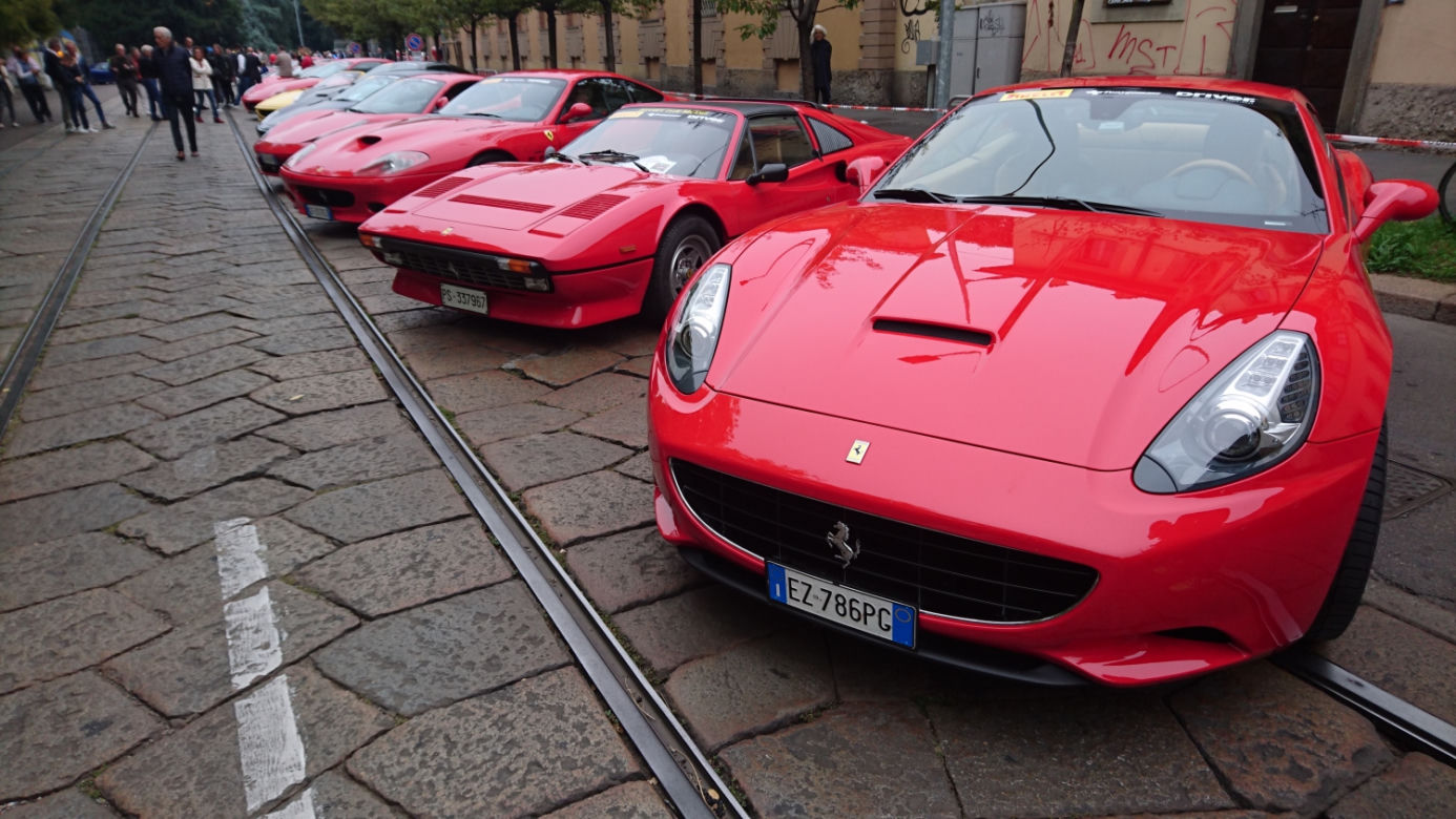Zlot miłośników Ferrari w Mediolanie - Raduno Internazionale Ferrari 2017