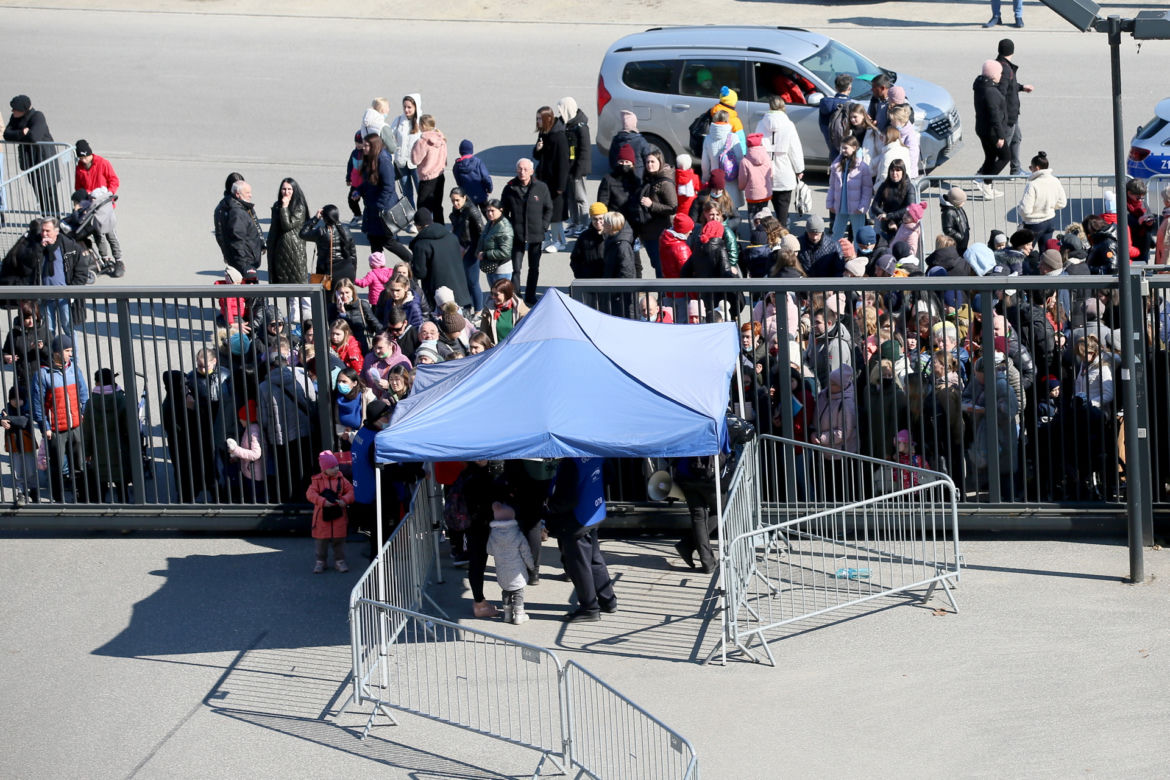 Otwarcie punktu nadawania numerów PESEL na Stadionie Narodowym w Warszawie