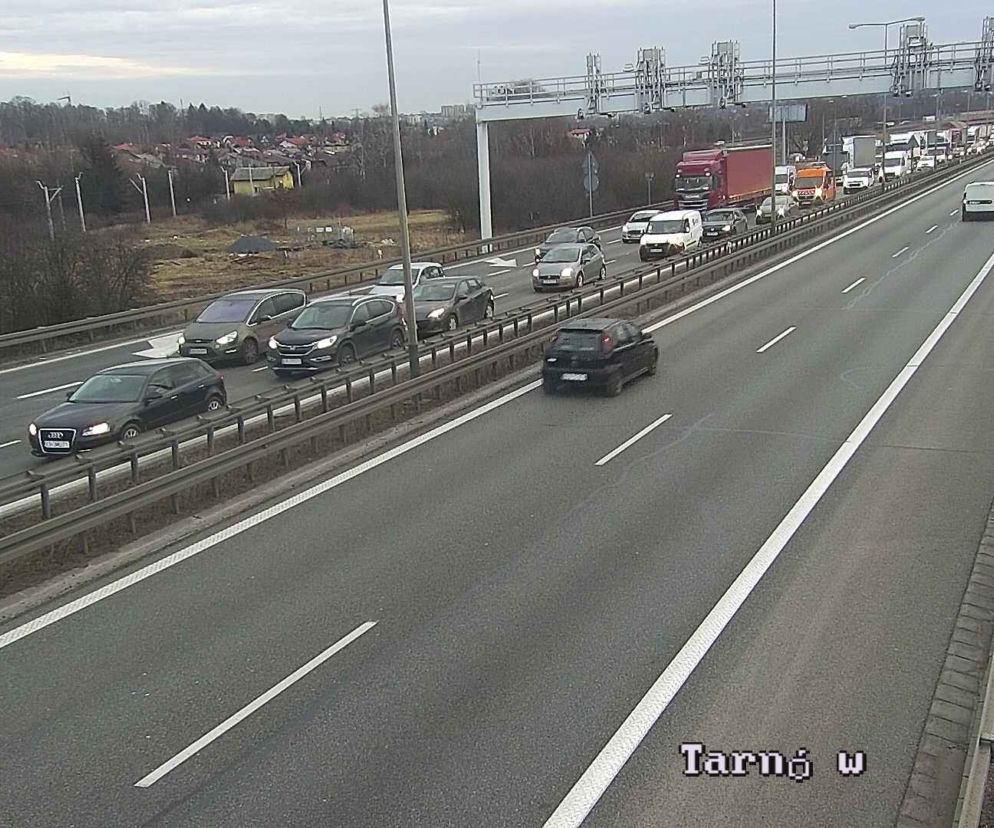 Gigantyczny korek na autostradowej obwodnicy Krakowa