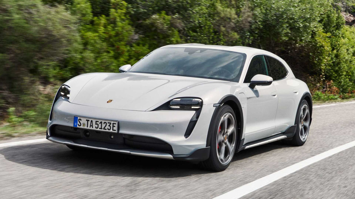 Porsche Taycan Cross Turismo