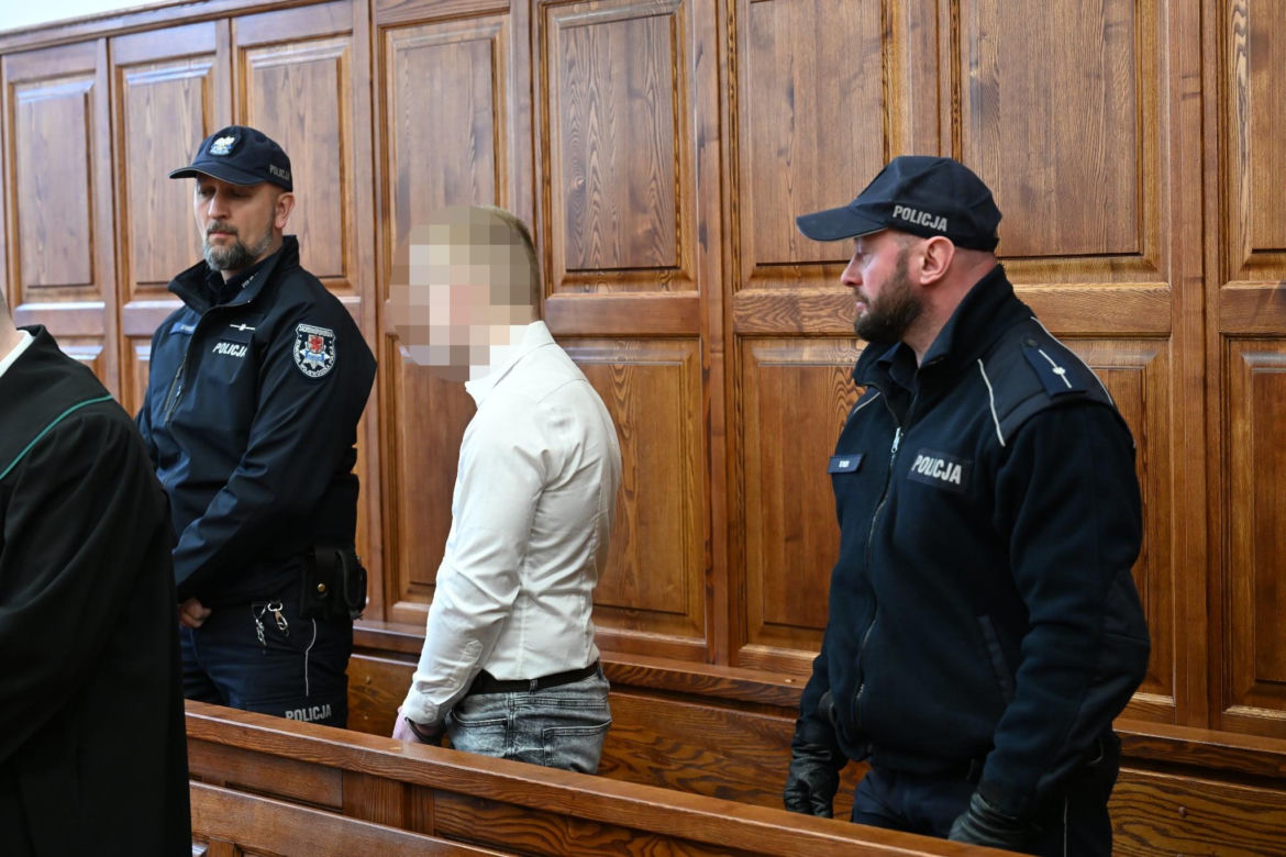 Skatował 15-letniego Kacpra, jego kolega nie reagował. Mateusz M. usłyszał wyrok