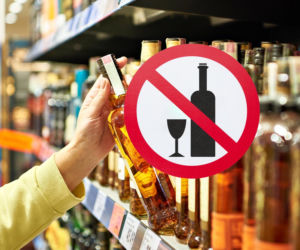Koniec z alkoholem. Kolejne miasto wprowadza nocną prohibicję. Władze liczą na większe bezpieczeństwo