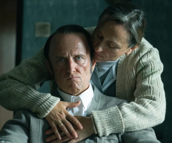 To najbardziej wstrząsający polski serial tego roku. Jan Holoubek opowie nam o zbrodni połanieckiej