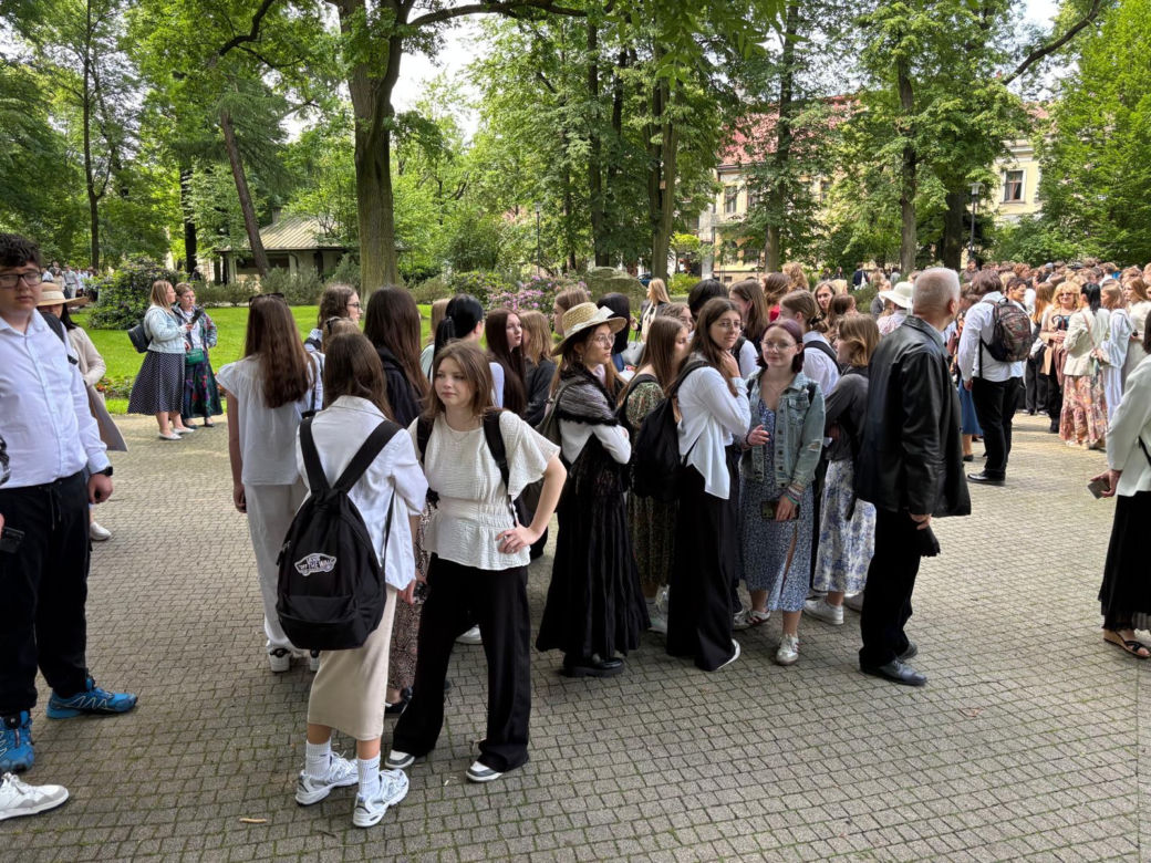 Piknik historyczny II LO w Nowym Sączu 