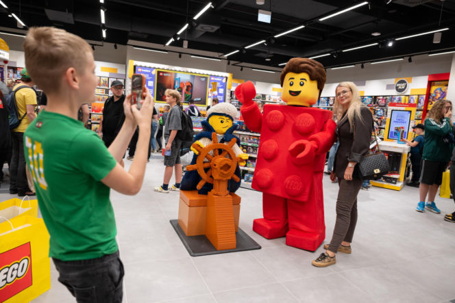 LEGO