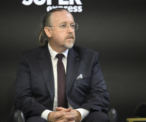Warszawskie Targi Obronne. Scena Biała. Śmigłowiec przyszłości. Od pola walki po akcje ratownicze. Jak projektować i wybierać śmigłowce do najbardziej wymagających operacji?