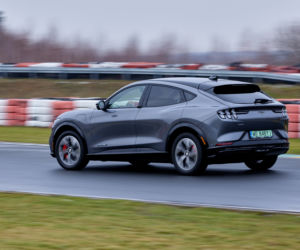 Nagroda Car of the Year Polska 2022 dla Forda Mustanga Mach-E
