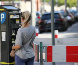 Nie ma parkometrów a sypią się mandaty