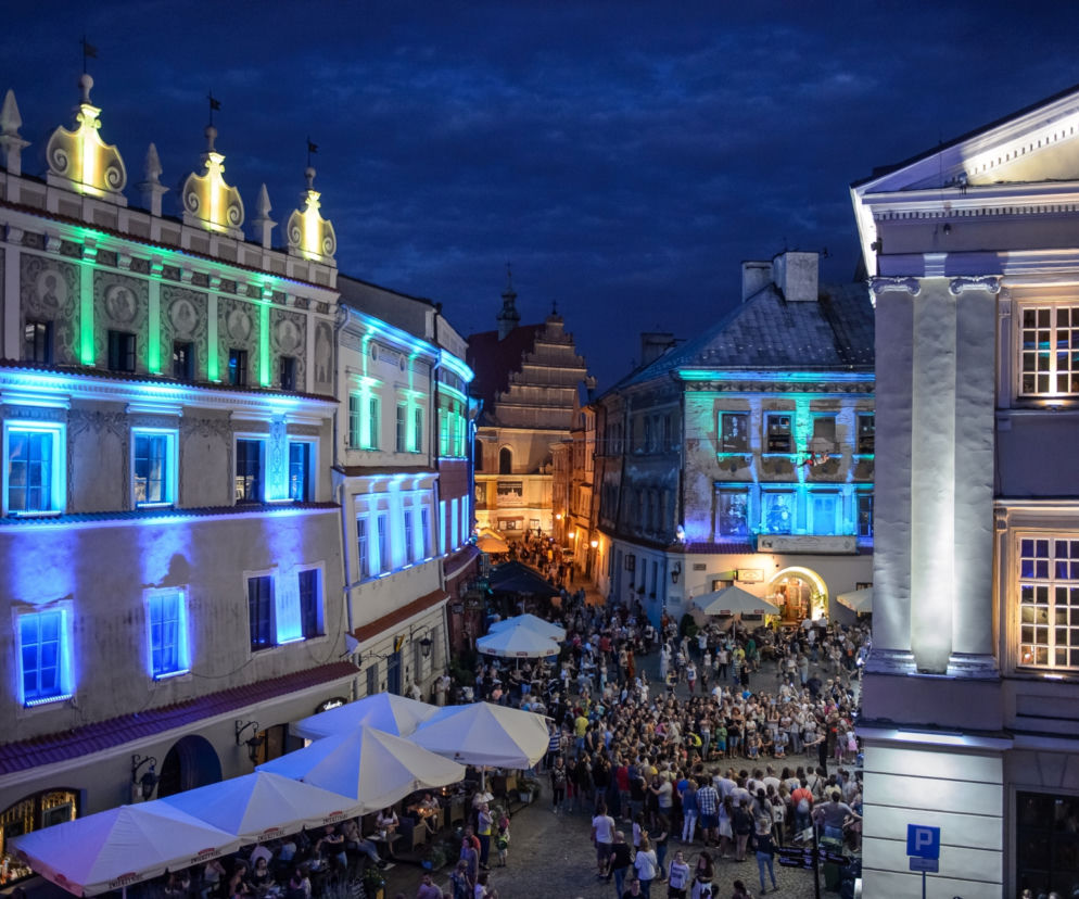 Złota noc [ZDJĘCIE DNIA]