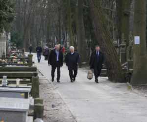 KACZYŃSKI NA CMENTARZU.