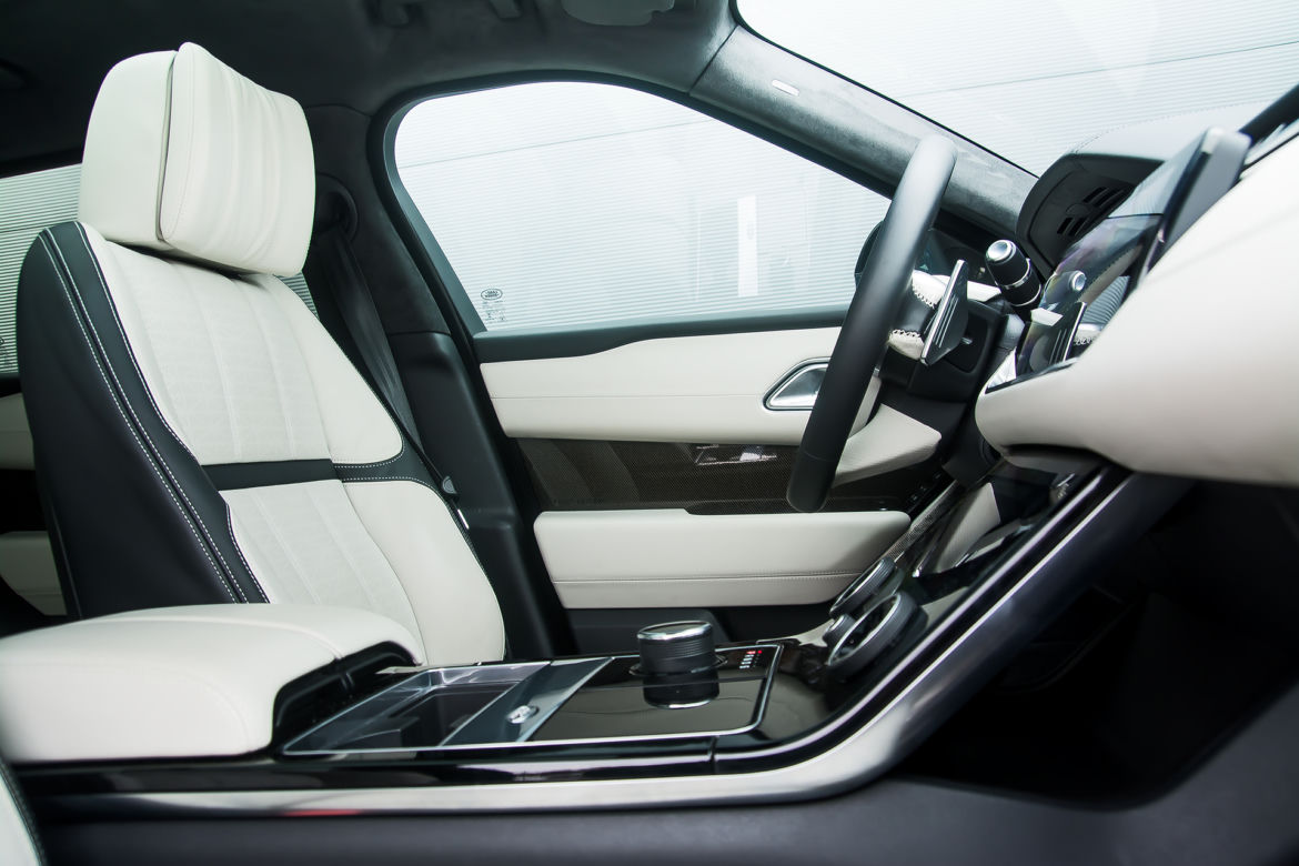 Range Rover Velar First Edition R-Dynamic D300 HSE
