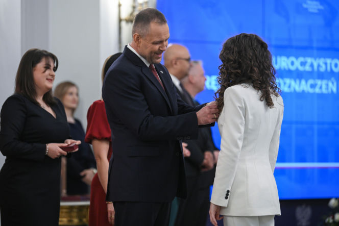 Prezydent w Dzień Kobiet wręczył odznaczenia zasłużonym kobietom