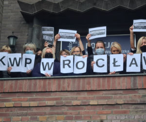 Protest cywilnych pracowników policji 