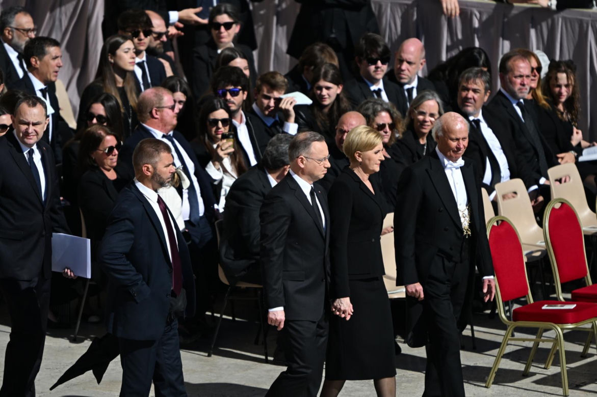 Polska delegacja na pogrzebie papieża Franciszka