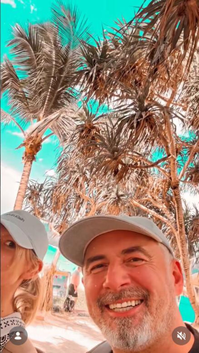 Rajski miesiąc miodowy, a ona bez uśmiechu. Co dzieje się z żoną Jacka Kopczyńskiego?