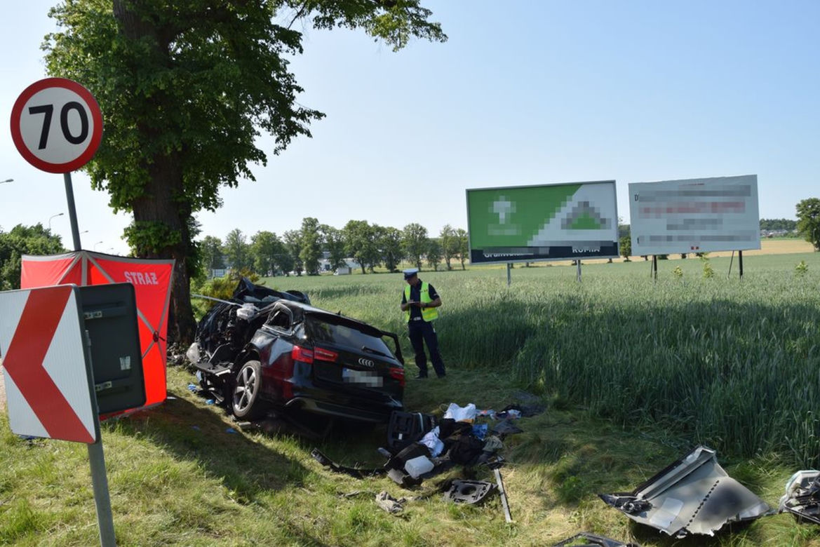 Z Audi A6 został tylko tył. Kierowca zginął na miejscu