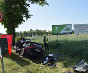 Z Audi A6 został tylko tył. Kierowca zginął na miejscu
