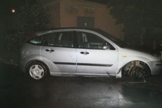 Jechał na łysej feldze i bez świateł. Tłumaczył, że załatwił go swojak