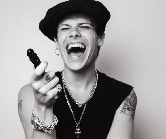 Dola bycia idolem. YUNGBLUD - recenzja albumu Idols Part. 2