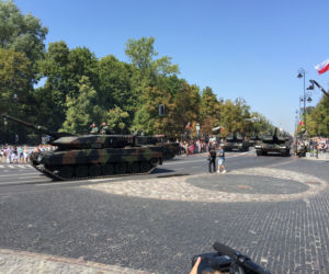 Defilada wojska w Warszawie
