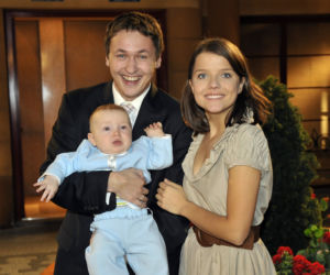 Na Wspólnej. Marta (Joanna Jabłczyńska), Filip (Marcin Chochlew)