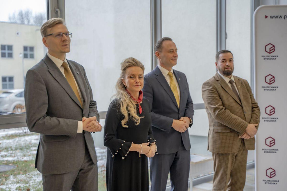 Wydział medyczny na Politechnice Bydgoskiej to już fakt. Kiedy przyszli lekarze zaczną się tam uczyć fachu?