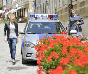 Ojciec Mateusz 10 sezon. Sierżant Karolina Górska (Paulina Chapko), Orest Możejko (Piotr Polk)
